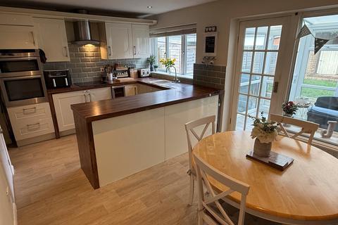 undefined, Monks Lane, Newbury, RG14