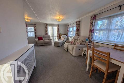undefined, Hillcrest Park, Letchworth Garden City, SG6 4LD