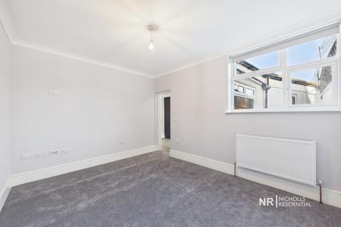 2 bedroom ground floor flat to rent, 98a Church Hill Road, Cheam, Sutton, Surrey. SM3