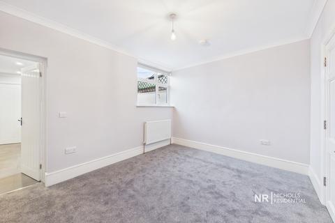 2 bedroom ground floor flat to rent, 98a Church Hill Road, Cheam, Sutton, Surrey. SM3