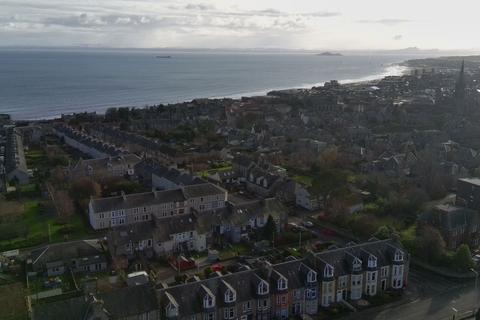 undefined, Russell Place, Kirkcaldy KY1