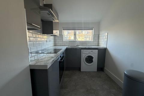 undefined, Russell Place, Kirkcaldy KY1