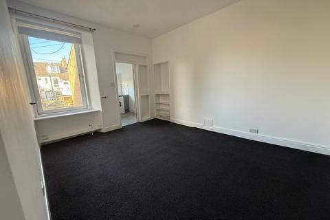 undefined, Russell Place, Kirkcaldy KY1