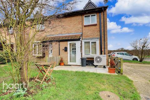 1 bedroom end of terrace house for sale, Kirton Close, Hornchurch