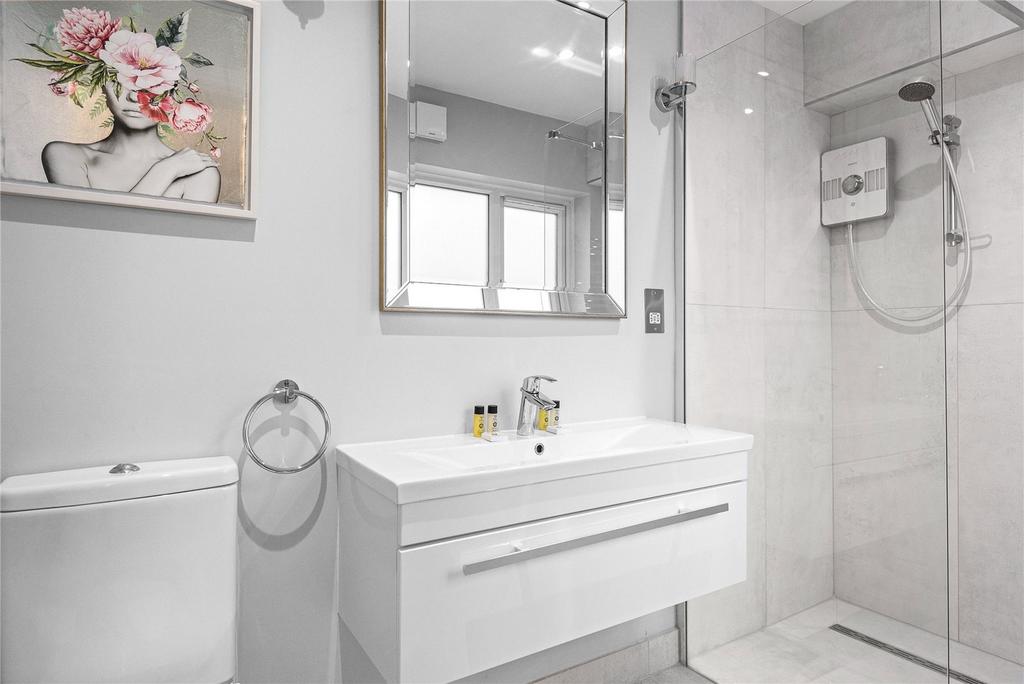 Ensuite