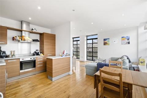 2 bedroom apartment for sale, Lavender Hill, London, SW11