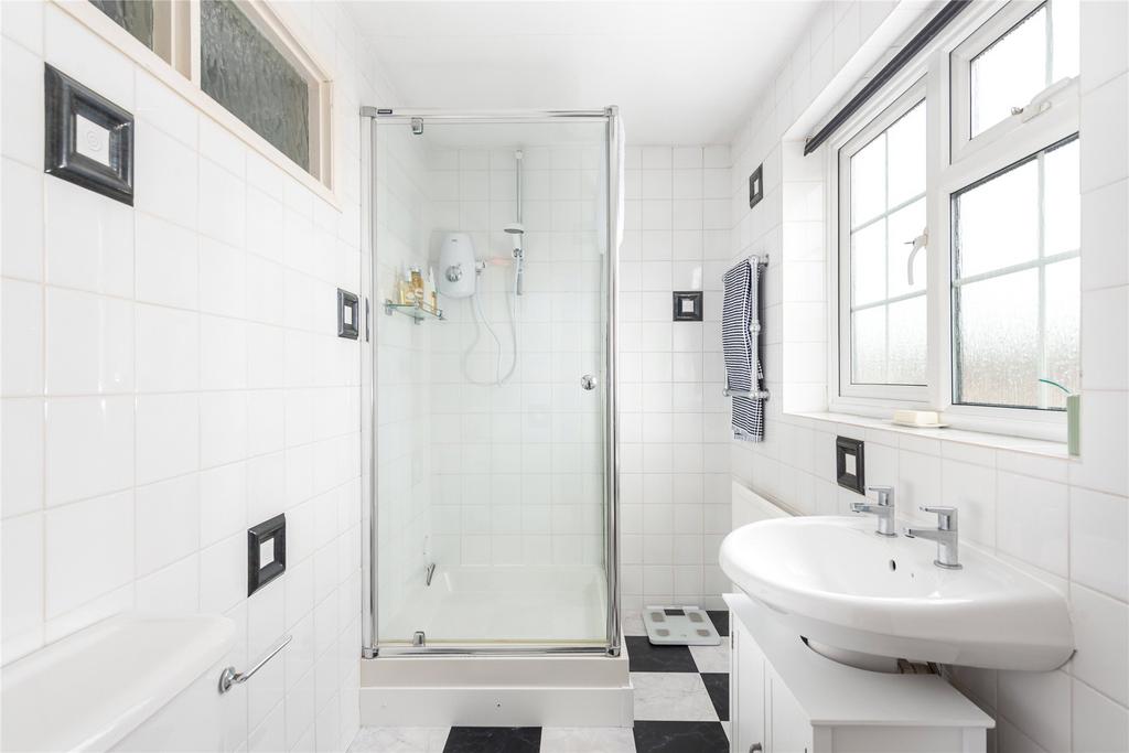 En Suite Shower Room