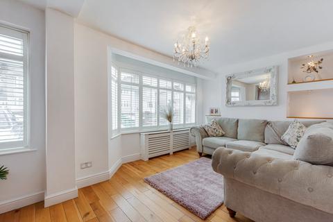 3 bedroom semi-detached house for sale, Merlin Road, Welling, DA16