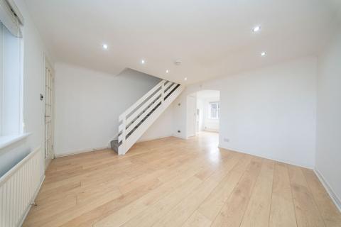 3 bedroom terraced house for sale, Bishops Park, Livingston EH53