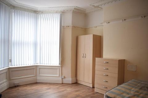 undefined, Lansdowne Gardens, Newcastle upon Tyne NE2