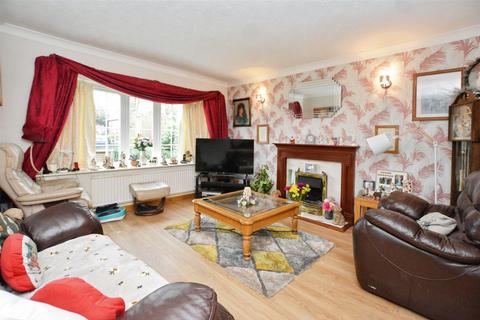 3 bedroom semi-detached house for sale, Plymouth Road, Scunthorpe