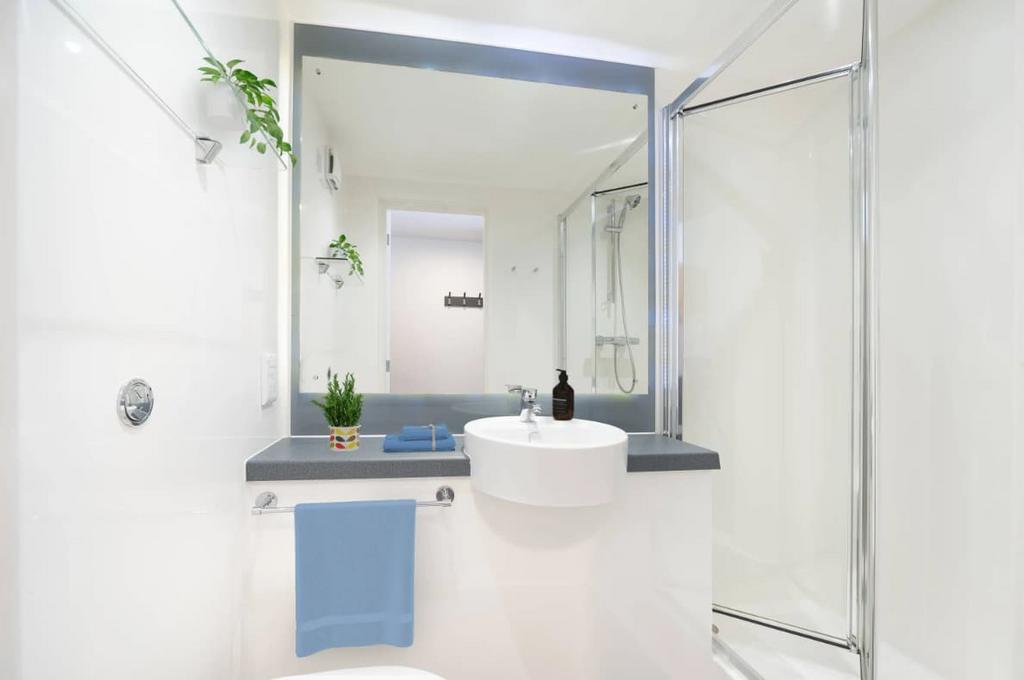 O 1j1fetajpod11pdd11po1tft2m3b6.jpg