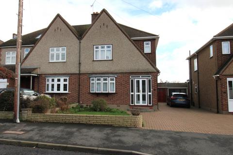 undefined, Marlborough Gardens, Upminster RM14