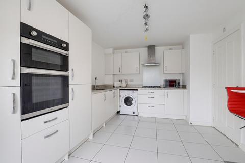 undefined, Daffodil Gardens, Nottingham NG12