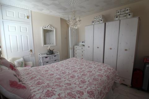 3 bedroom terraced house to rent, Frederick Road, Gillingham, Kent, ME7