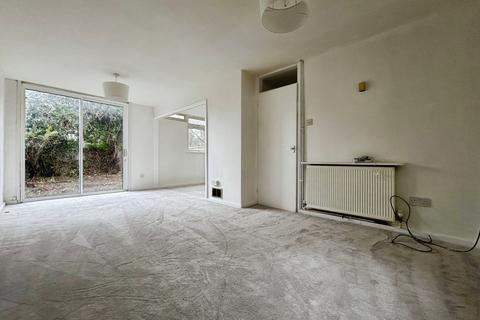 undefined, Waverley, Bracknell, Berkshire
