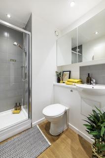 undefined, Hope Street