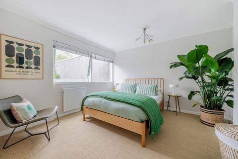 2 bedroom apartment for sale, Parkleys, Richmond, TW10