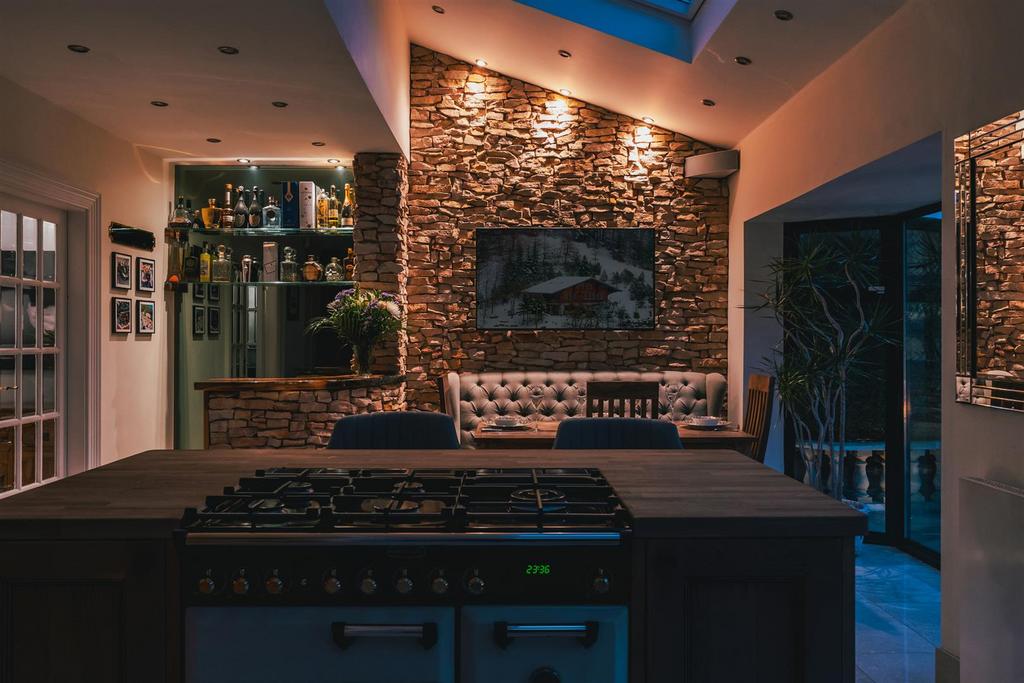 Dining Kitchen