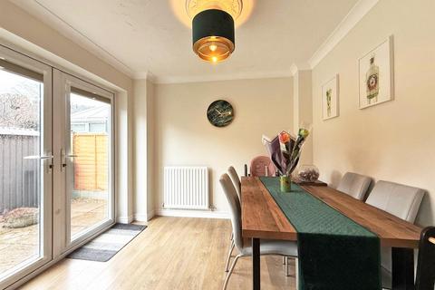 undefined, Broadhaven Close, Herongate, Shrewsbury