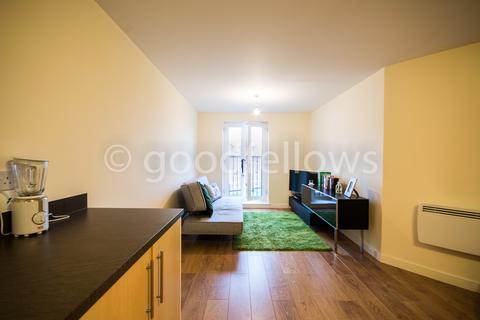 1 bedroom apartment to rent, Schoolgate Drive, Surrey SM4