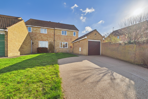 3 bedroom semi-detached house for sale, Cob Place, Huntingdon PE29