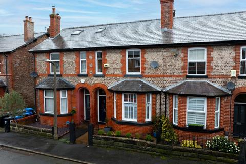 3 bedroom terraced house for sale, Lilac Road, Altrincham WA15