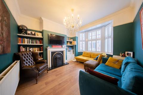 3 bedroom terraced house for sale, Lilac Road, Altrincham WA15