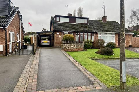 3 bedroom semi-detached bungalow for sale, Rose Avenue, Kingswinford, DY6 8LE