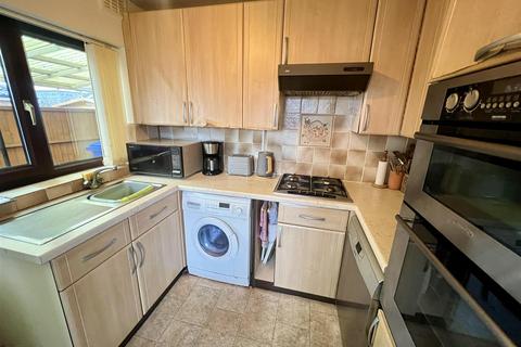 3 bedroom semi-detached bungalow for sale, Rose Avenue, Kingswinford, DY6 8LE