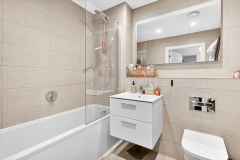 1 bedroom flat for sale, Crowthorne RG45