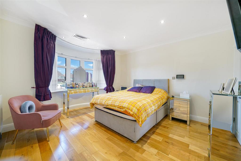 15 Morley Crescent - Nd Zlc HZf Z04 V0i89 Csn Z.jpg