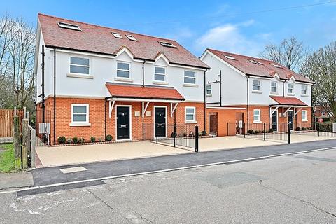 3 bedroom semi-detached house for sale, Brickfield Road, Coopersale, CM16