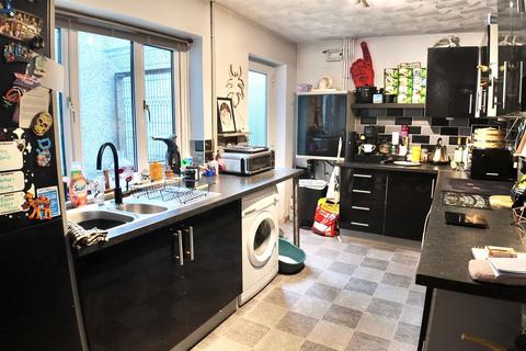 2 bedroom terraced house for sale, Hill Street, Risca, NP11