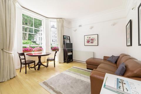 2 bedroom flat to rent, Colville Gardens, Notting Hill, London W11