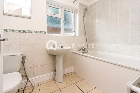 3 bedroom detached house to rent, Trafalgar Street, Kent ME7