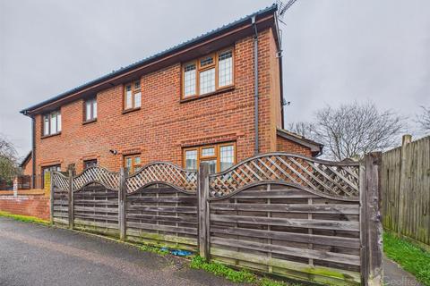 undefined, Kerr Close, Knebworth SG3