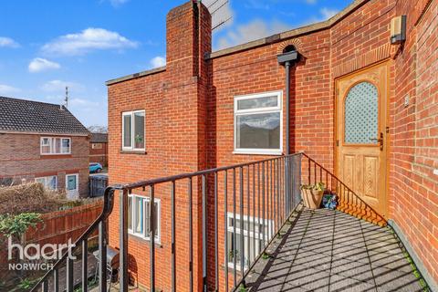 undefined, Heigham Street, NORWICH