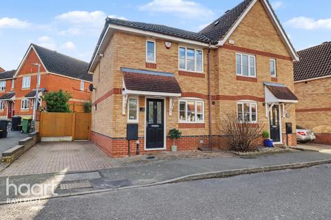 2 bedroom semi-detached house for sale, Heron Close, Rayleigh