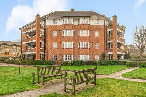 2 bedroom flat for sale, St. Leonards Court, St. Leonards Road, London