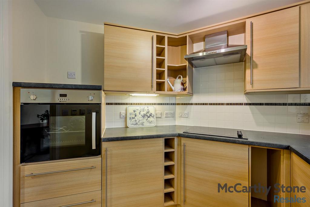 8678186-interior08-800.jpg