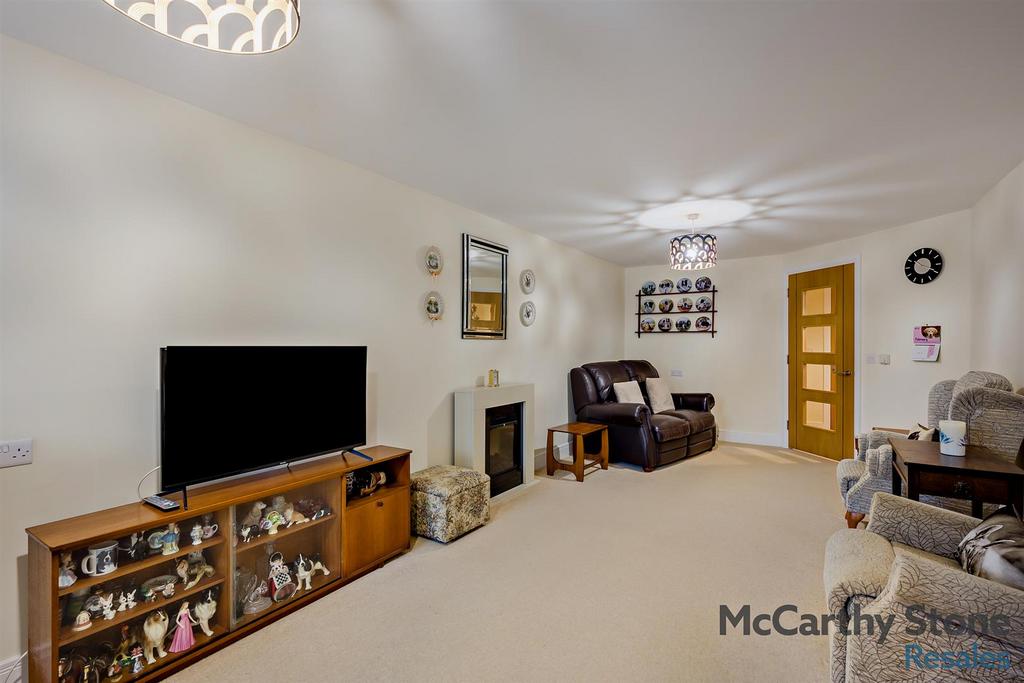 8678186-interior04-800.jpg