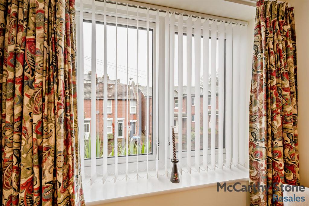 8678186-interior14-800.jpg