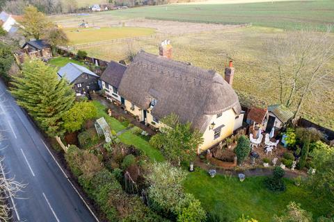 undefined, Ivytodd Hill, Debden