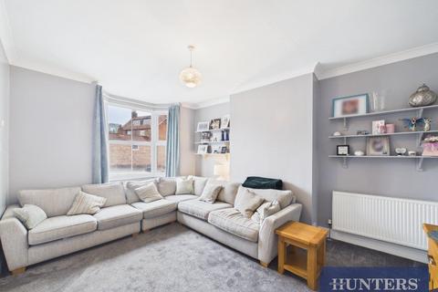 2 bedroom terraced house for sale, Scarborough Road