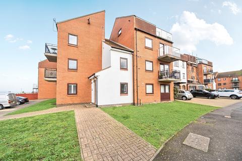 2 bedroom flat for sale, Ferry Road, Hampshire PO4