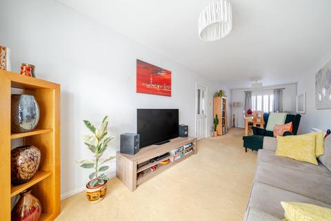2 bedroom flat for sale, Ferry Road, Hampshire PO4