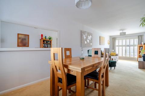 2 bedroom flat for sale, Ferry Road, Hampshire PO4