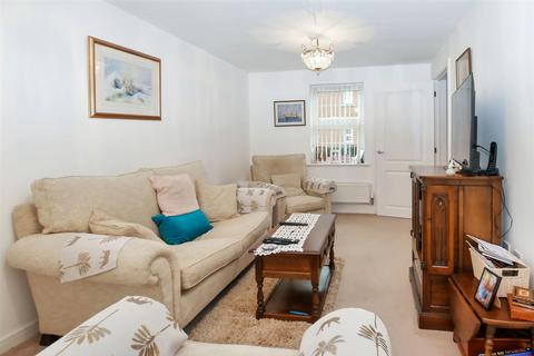 undefined, Thompson Grove, Littlehampton BN17
