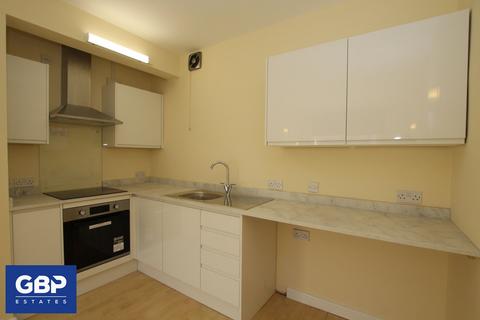 undefined, Knightsbridge Gardens, Romford, RM7